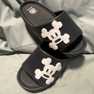 Paul Frank Black and White Cartoon Slide Sandals